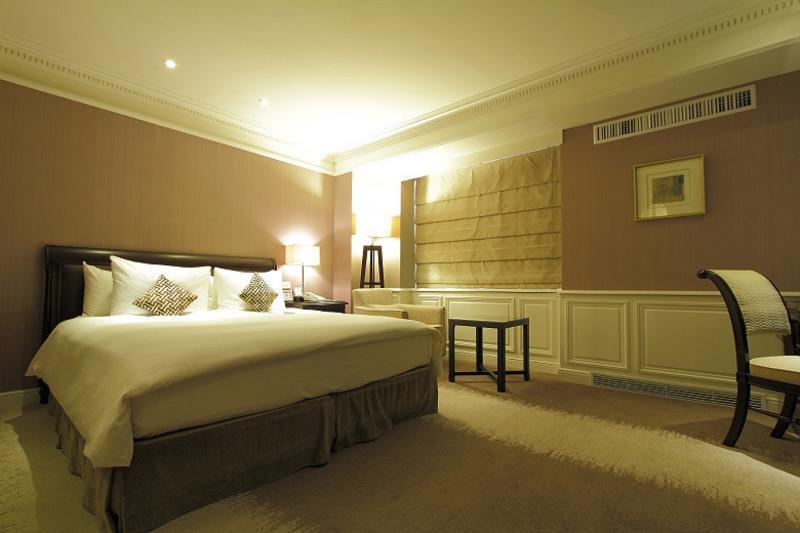 Royal-nikko Hotel